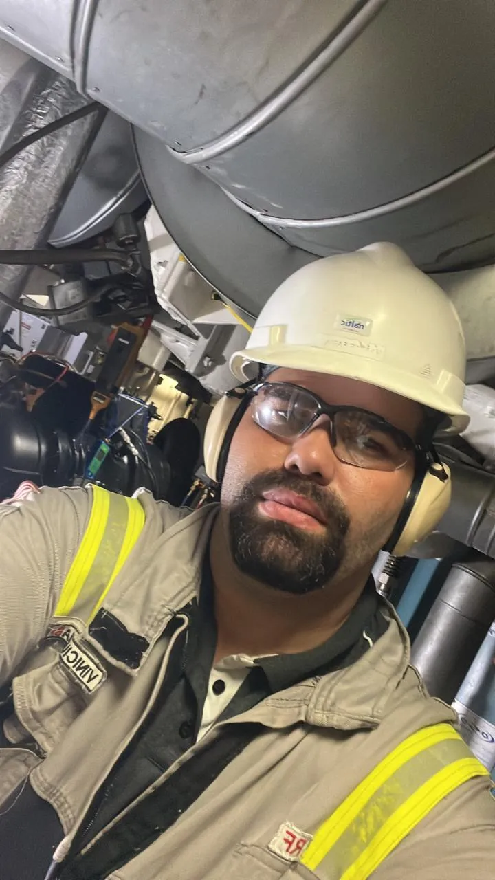 VINICIUS Faria, Eletricista